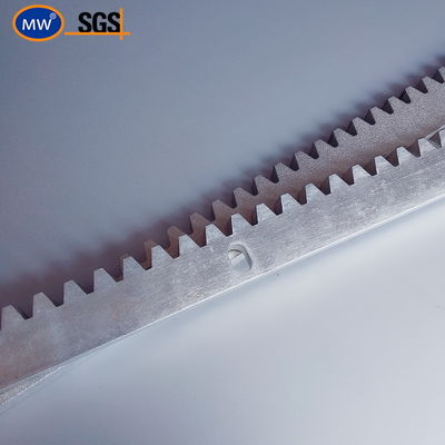 La Cina Scaffalature per magazzino e stoccaggio carichi pesanti con processo di fresatura per scaffalature per carichi pesanti con profilo a dente dritto fornitore
