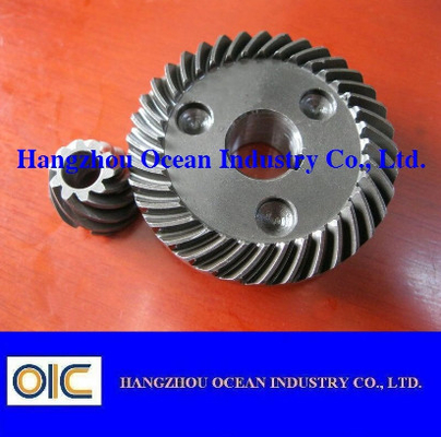 M4 Modulo 20mm Pitch Sliding Gate Rack Gear Industrial Sliding Gate Gear Rack per prestazioni ottimali del cancello fornitore