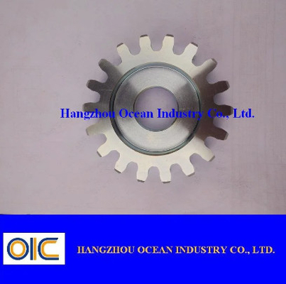 Rack di ingranaggi galvanizzato a 20 mm di passo e dente da 10 mm per il modulo M4 fornitore