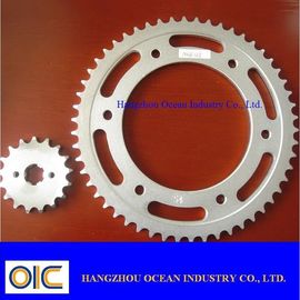 Durabile Acciaio 520 Pitch Motorcycle Rear Sprockets Il componente essenziale per le biciclette ad alte prestazioni in nero fornitore