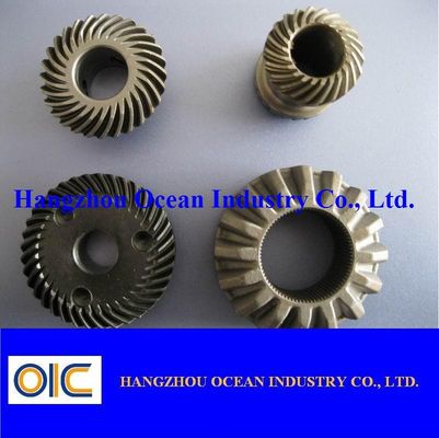 20 Degree Pressure Angle Spiral Bevel Gear Delivering Power Transmission and Accuracy 5 to 7 Engineered for Mechanical Operation fornitore
