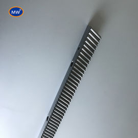 Natura Ossido nero Colore denti dritti 1.0M 1000mm Rack per motore di cancello scorrevole fornitore