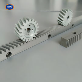 Rack di ingranaggi motori a porta scorrevole con tecnologia di elaborazione Hobbing fornitore