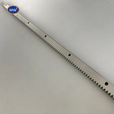 Cremagliere per macchinari industriali Modulo 1.0 Finitura in ossido nero Cremagliere durevoli adatte a vari sistemi meccanici fornitore